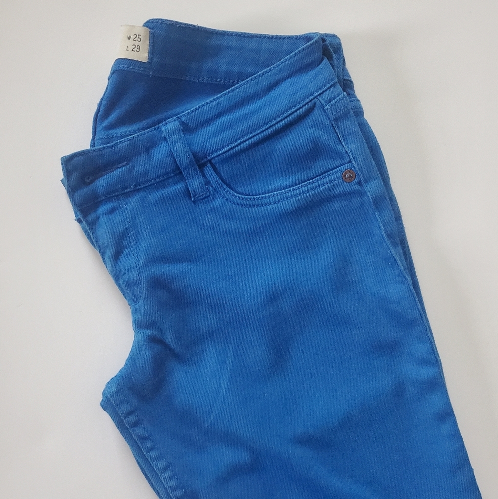 Host Pick Abercrombie & Fitch color denim jean